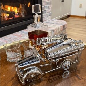 Vintage Godinger Fire Truck Bar Set – Barware Décor
